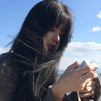 我和他都是新郎。